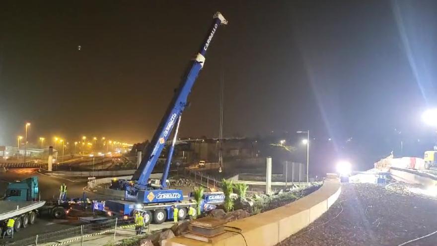 Comienza la instalación de los módulos de la pasarela del Padre Anchieta, en La Laguna