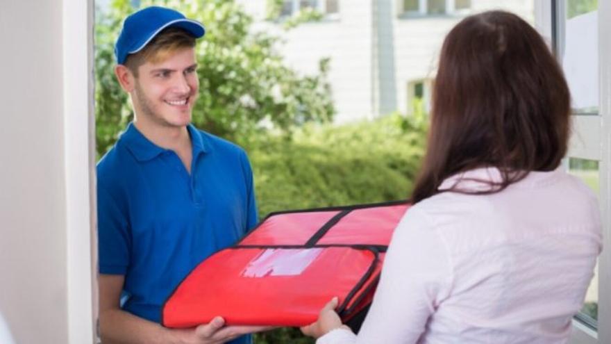 Aviso Policía: La &#039;técnica Telepizza&#039; con la que los okupas pueden entrar en tu vivienda