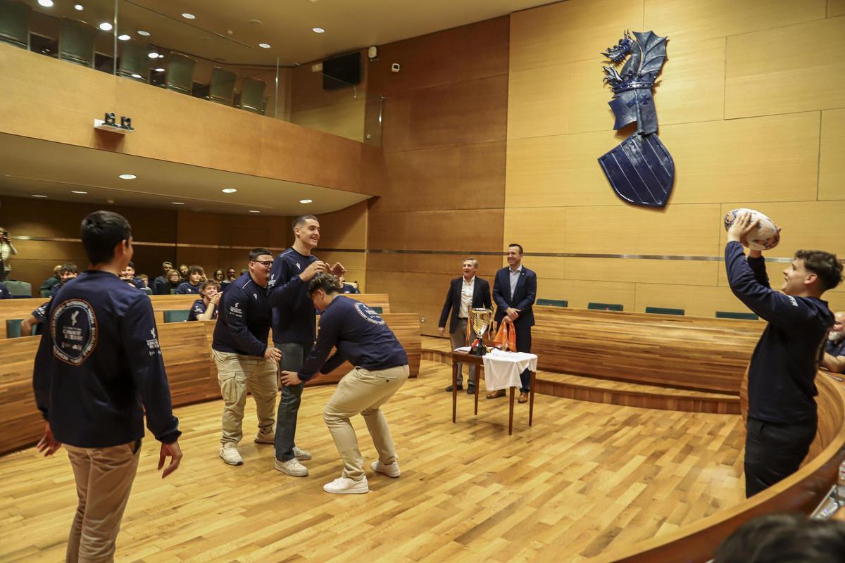 Demostración de los jugadores valencianos en la Diputación de Valencia.