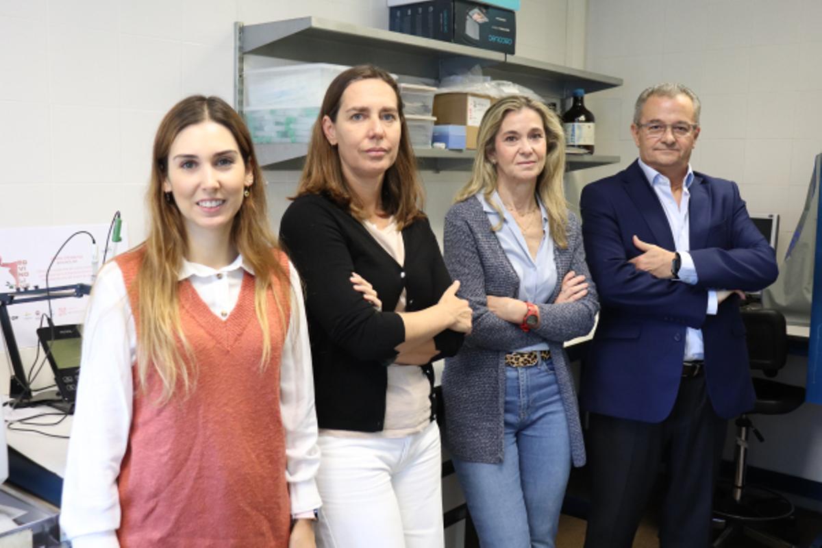 El equipo que ha llevado a cabo la investigación. De izquierda a derecha, Maite Sánchez, Carmen Avilés, Montserrat Vioque y Rafael Gómez
