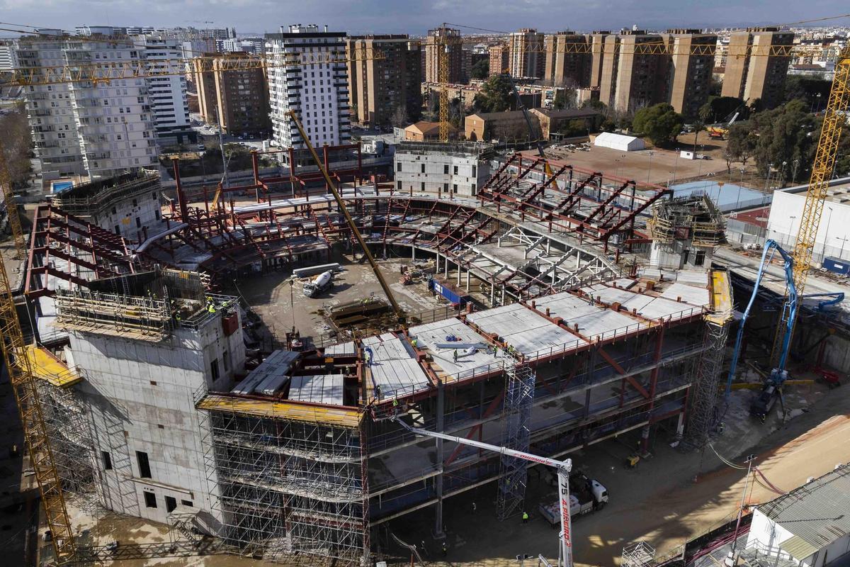 Imágenes de la construcción del Roig Arena.