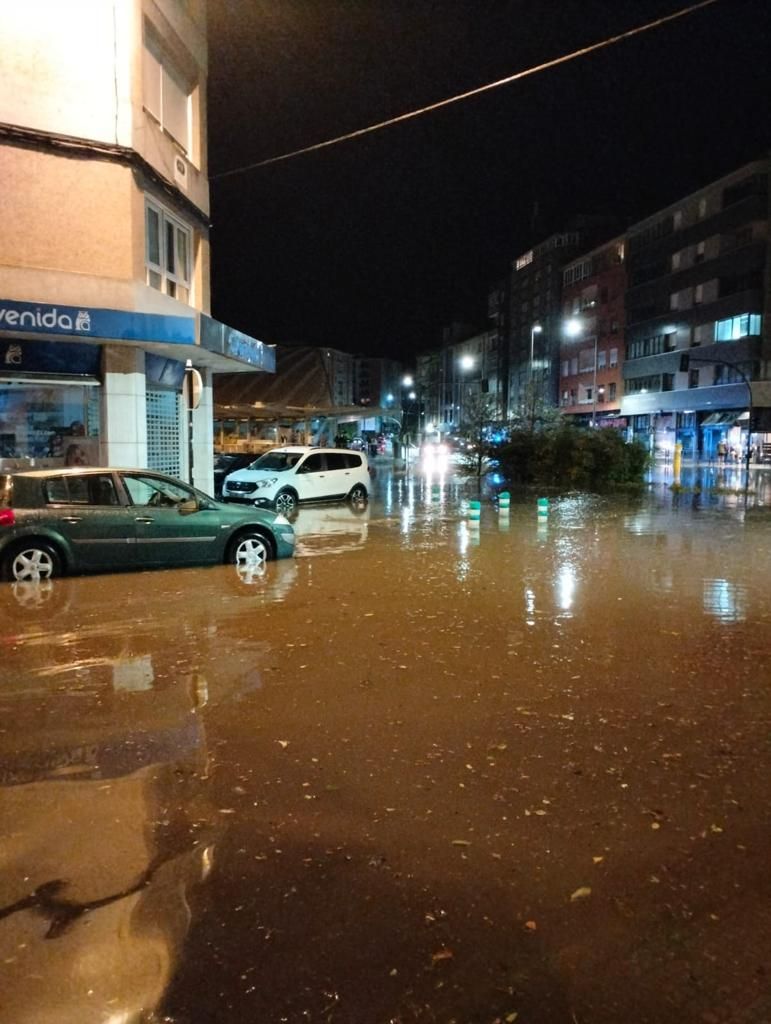 En Imágenes: Inundación en Pola de Siero tras una espectacular tromba de agua