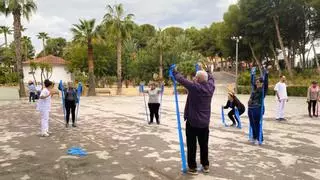 El Hospital del Vinalopó activa su programa de ejercicio terapéutico al aire libre