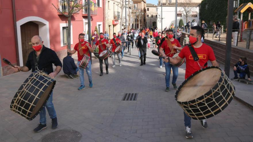 Els timbals tornen a sonar a Verges en una Dansa de la Mort