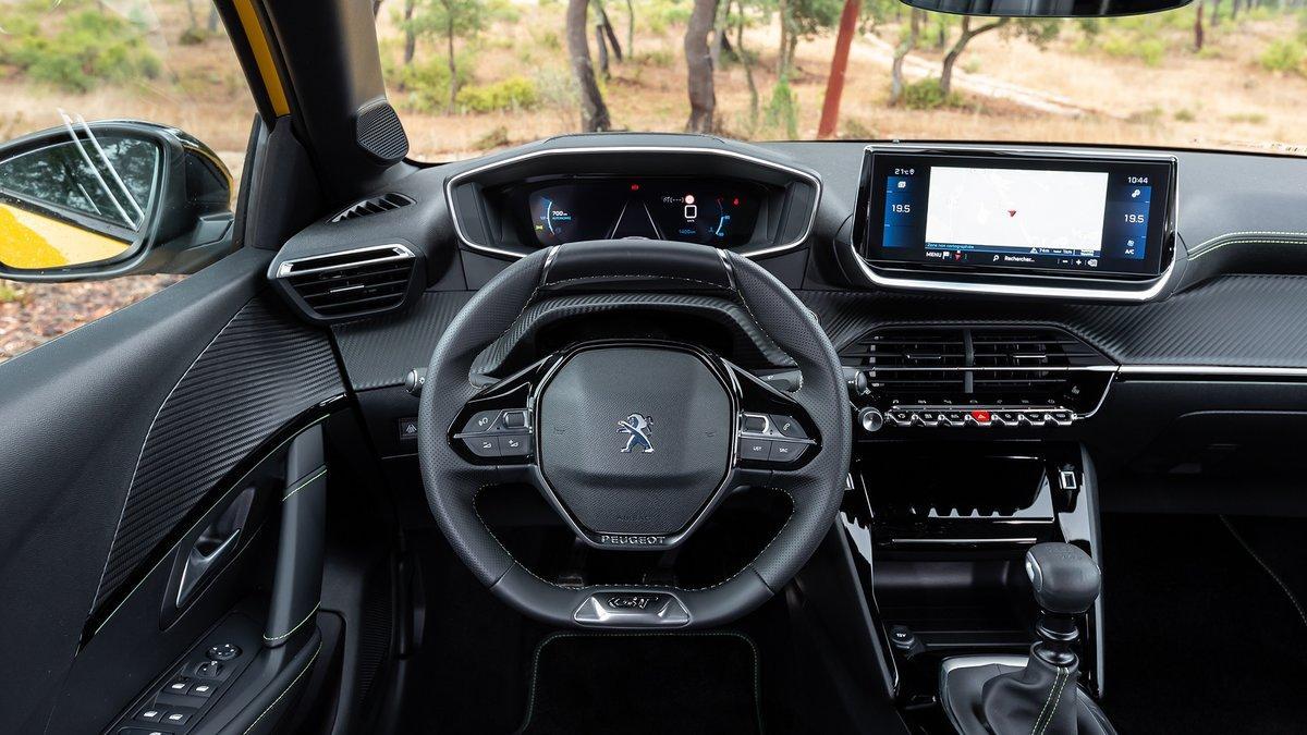 Peugeot i-Cockpit 3D.