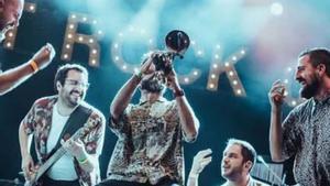 Baixar del tren després d’arribar al cim