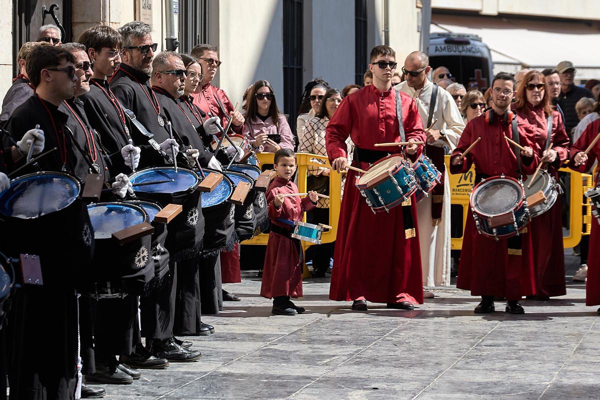 La Semana Santa de Gandia inicia el calendario de actividades con el pregón y la tamborrada