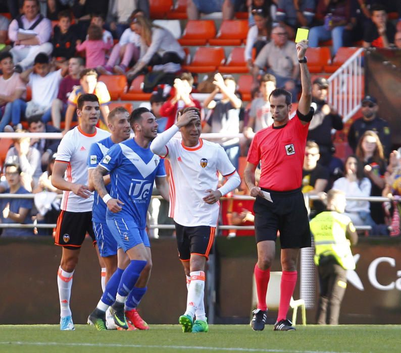 Las mejores imágenes del Valencia Mestalla - Badalona