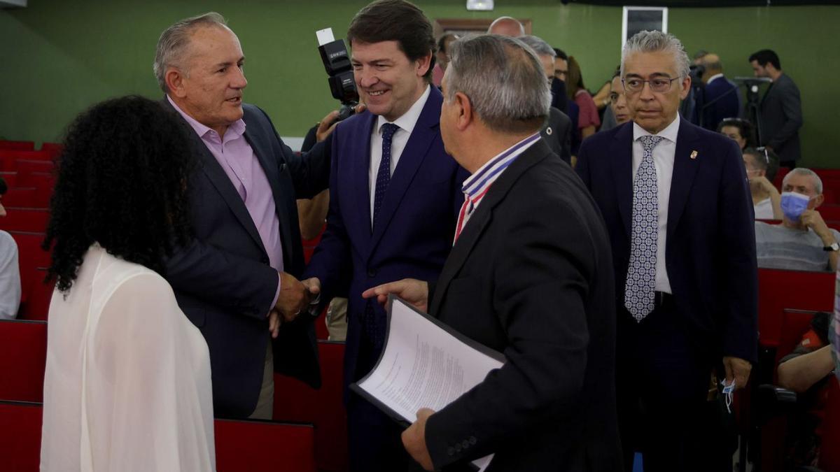 Alfonso Fernández Mañueco durante la causura de un acto en Burgos. |