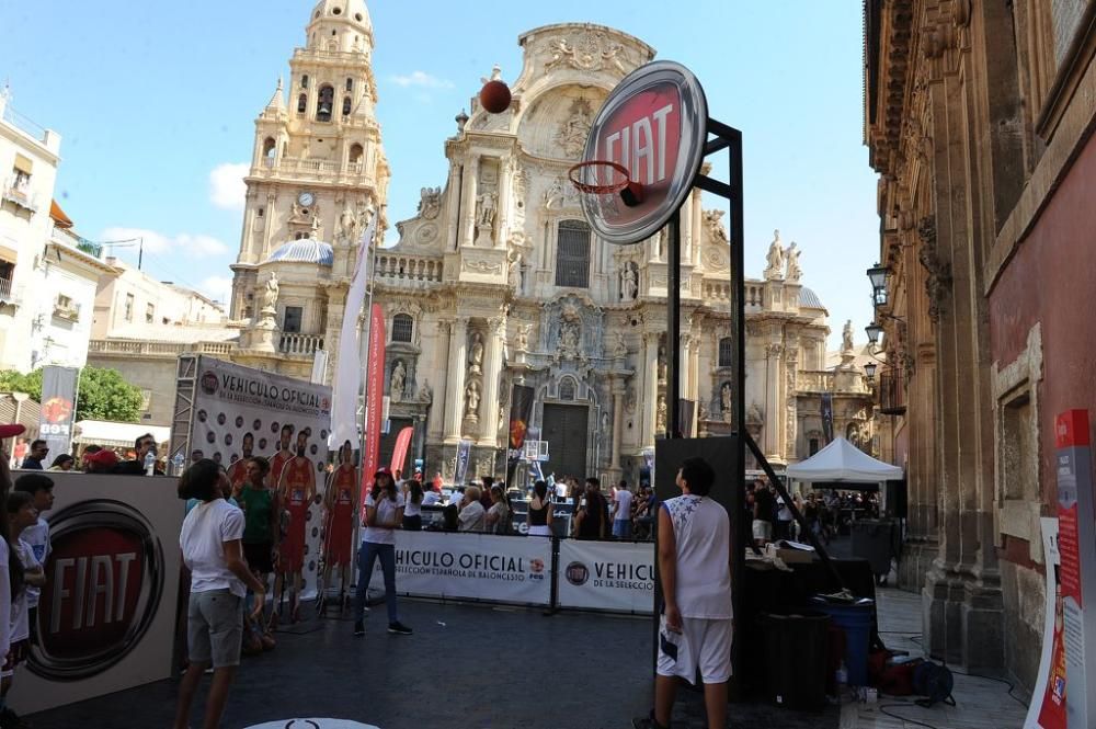 Baloncesto 3x3 en la Plaza Belluga