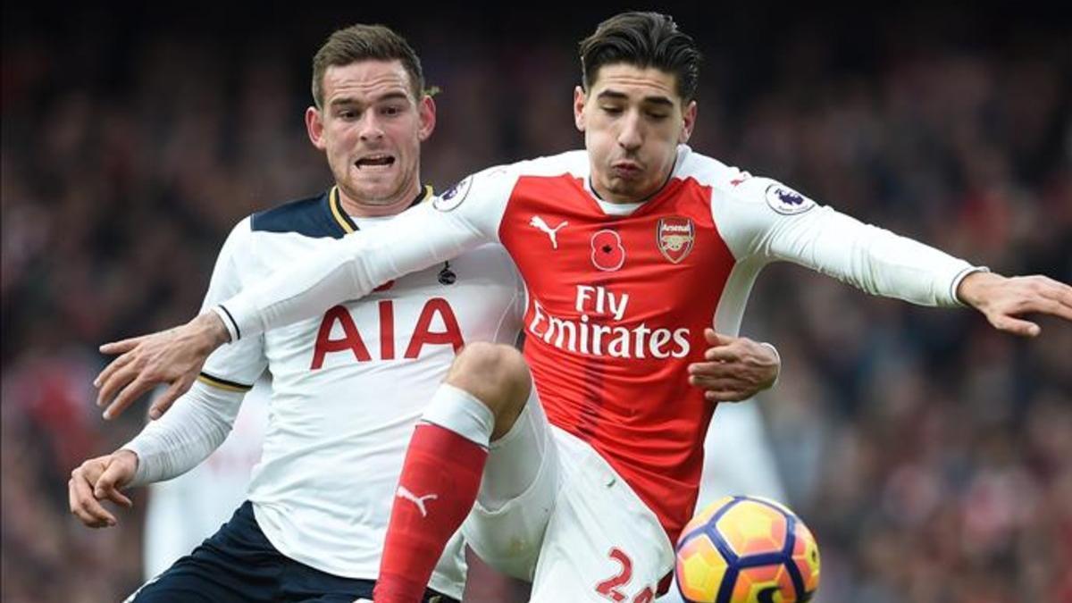 Bellerín se queda en el Arsenal