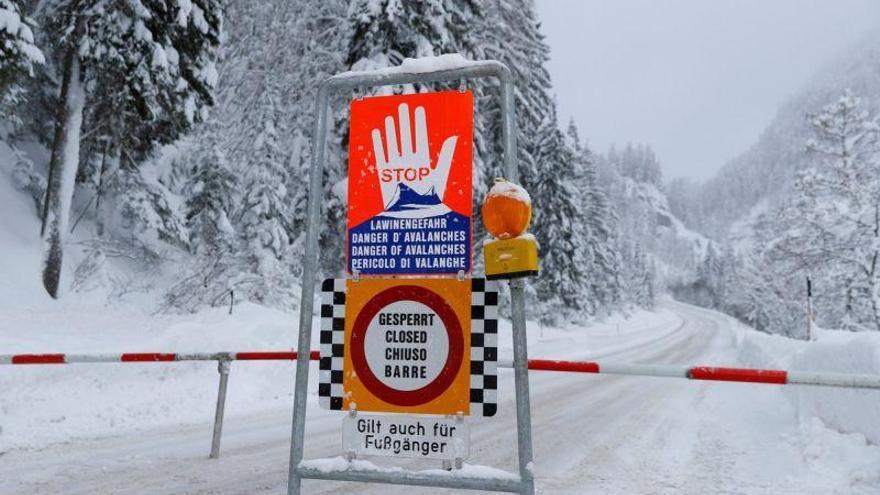 Tres muertos y un desaparecido en una avalancha de nieve en Austria