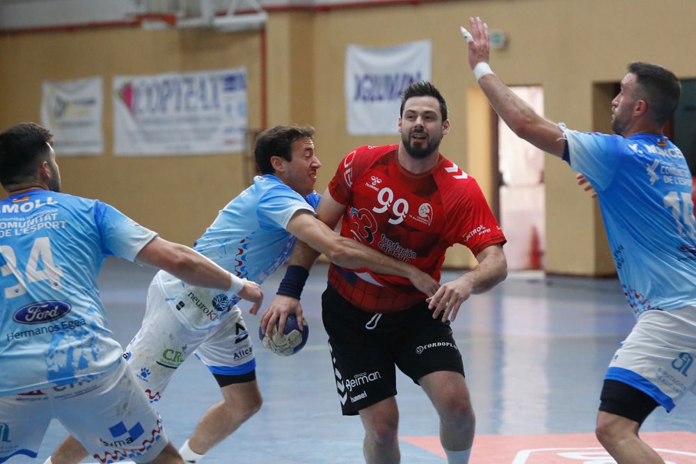 Las imágenes del Cajasur Córdoba Balonmano ante el Sporting Alicante