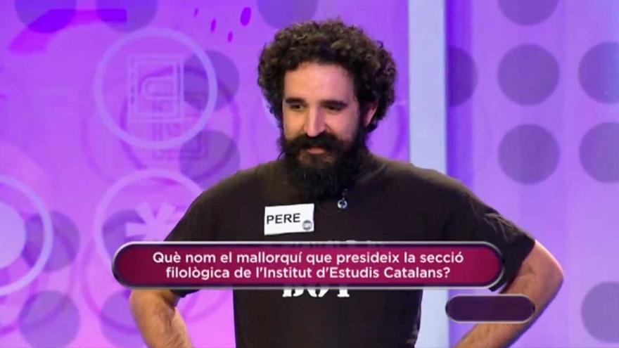 ¿Quién es el presidente de la Sección Filológica del Institut d’Estudis Catalans? La alocada respuesta de un concursante de ‘Jo en sé + que tu’