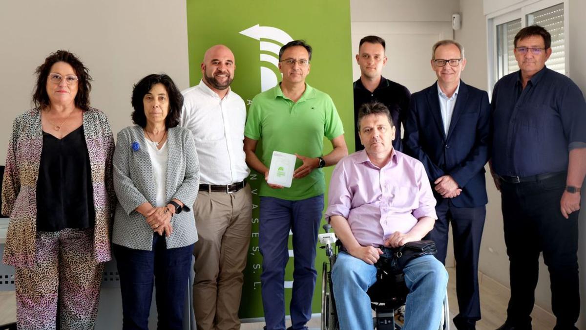 Representantes de las cooperativas premiadas junto al equipo de Sigfito y miembros de Fecoam durnate el acto de entrega, la pasada semana.  | CRISTINA HEREDIA