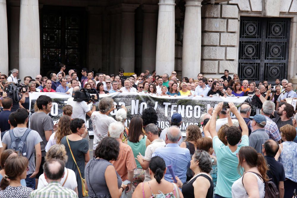 Concentración en València contra los atentados de Barcelona