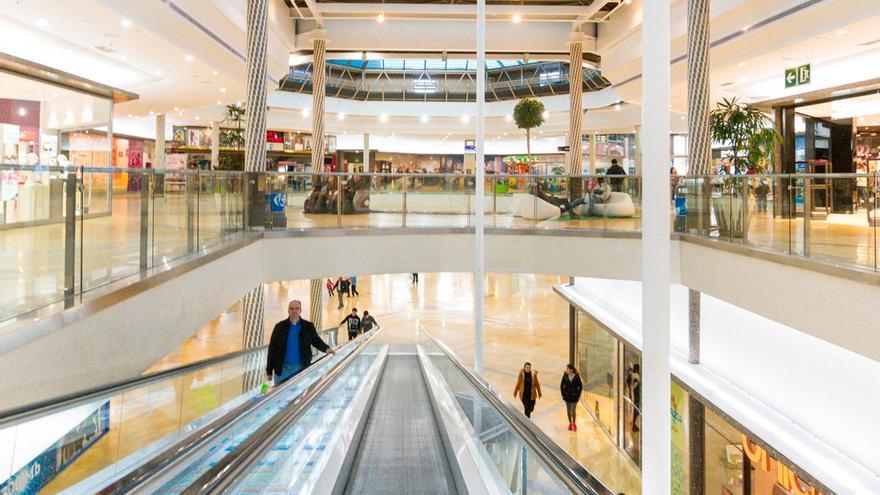 Centro comercial Rosaleda.