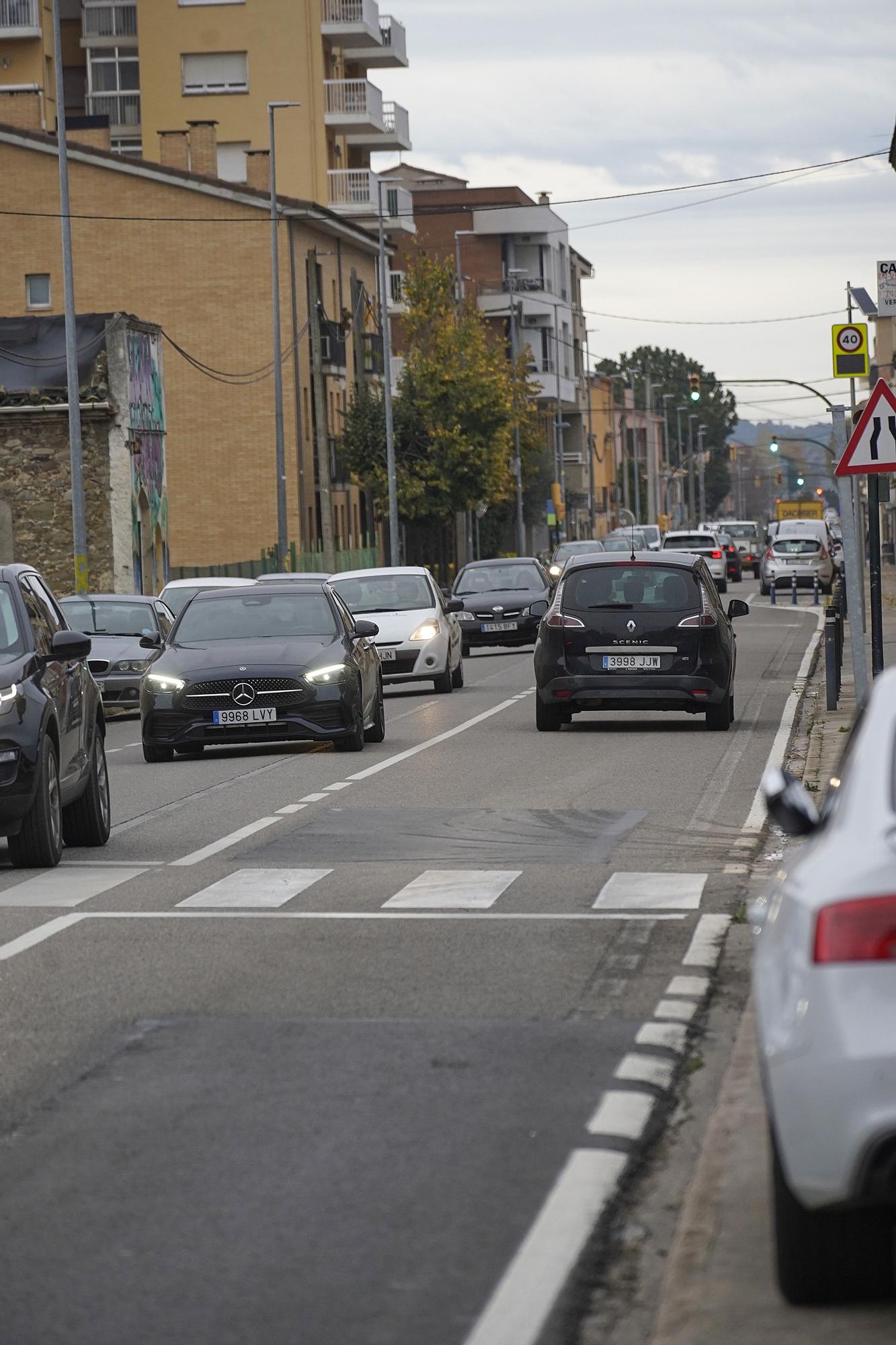 Cues quilomètriques a la C-66 entre Celrà a Sant Julià de Ramis per unes obres a l'N-II