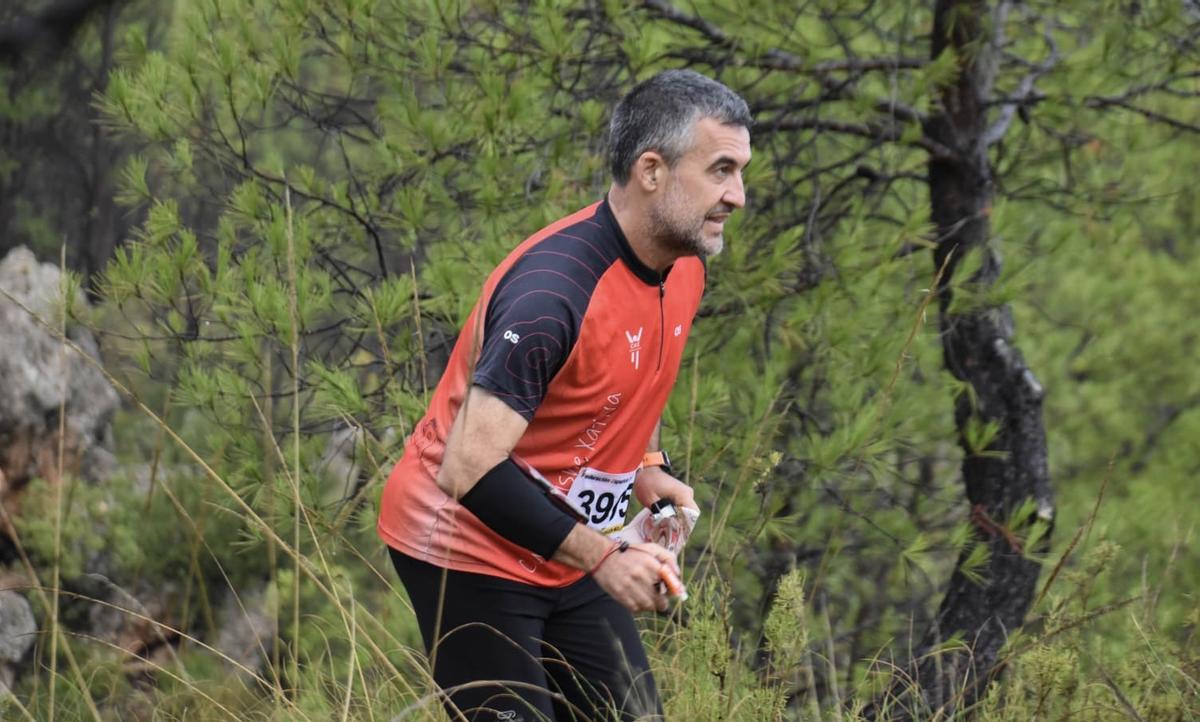 Un atleta del CAX Orientació en el Trofeo Quijotes en Albacete.