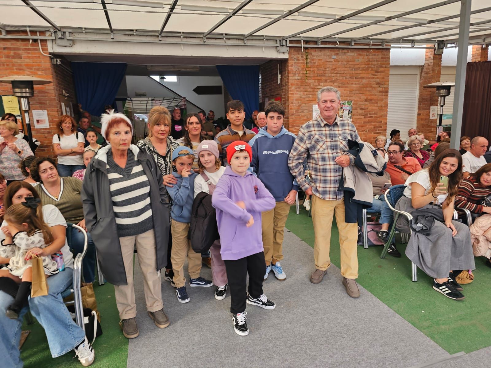 En imágenes, el desfile de moda de Poreñu