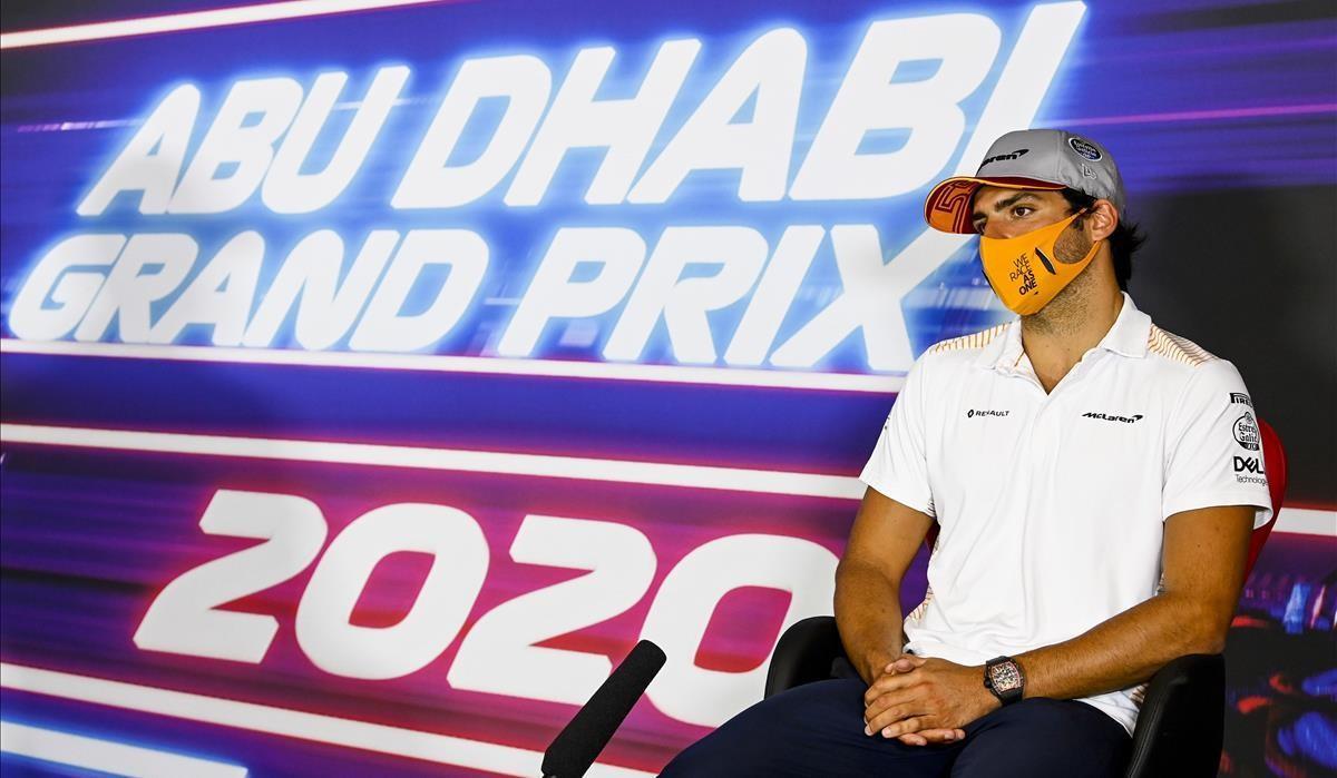 Abu Dhabi (United Arab Emirates)  10 12 2020 - A handout photo made available by the FIA shows Spanish Formula One driver Carlos Sainz of McLaren wearing a protective face mask during a press conference ahead of the Formula One Grand Prix of Abu Dhabi at Yas Marina Circuit in Abu Dhabi  United Arab Emirates  10 December 2020  The Formula One Grand Prix of Abu Dhabi will take place on 13 December 2020  (Formula Uno  Emiratos Arabes Unidos) EFE EPA FIA F1 HANDOUT HANDOUT EDITORIAL USE ONLY NO SALES     Local Caption     BAHRAIN  BAHRAIN - NOVEMBER 26    enter caption here   during previews ahead of the F1 Grand Prix of Bahrain at Bahrain International Circuit on November 26  2020 in Bahrain  Bahrain  (Photo by Rudy Carezzevoli Getty Images)