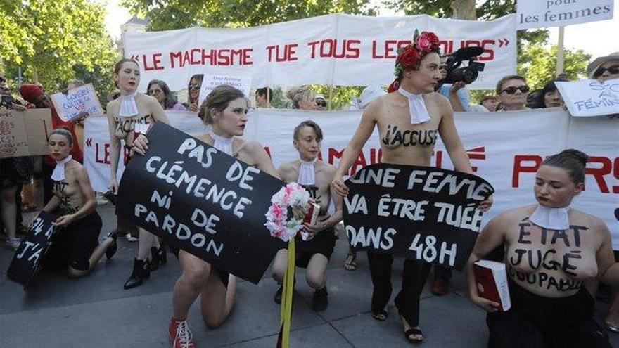 Cientos de personas piden en París medidas urgentes contra la violencia machista