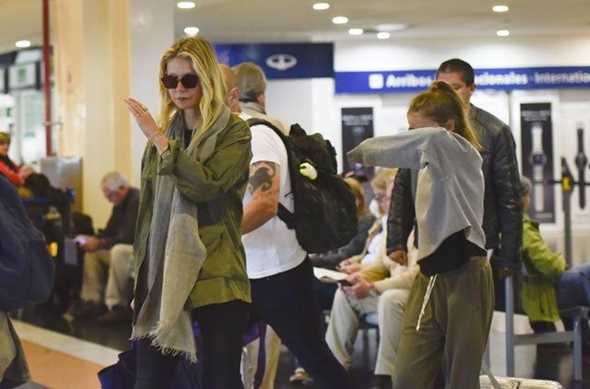 Gwyneth Paltrow llega a Buenos Aires con sus hijos
