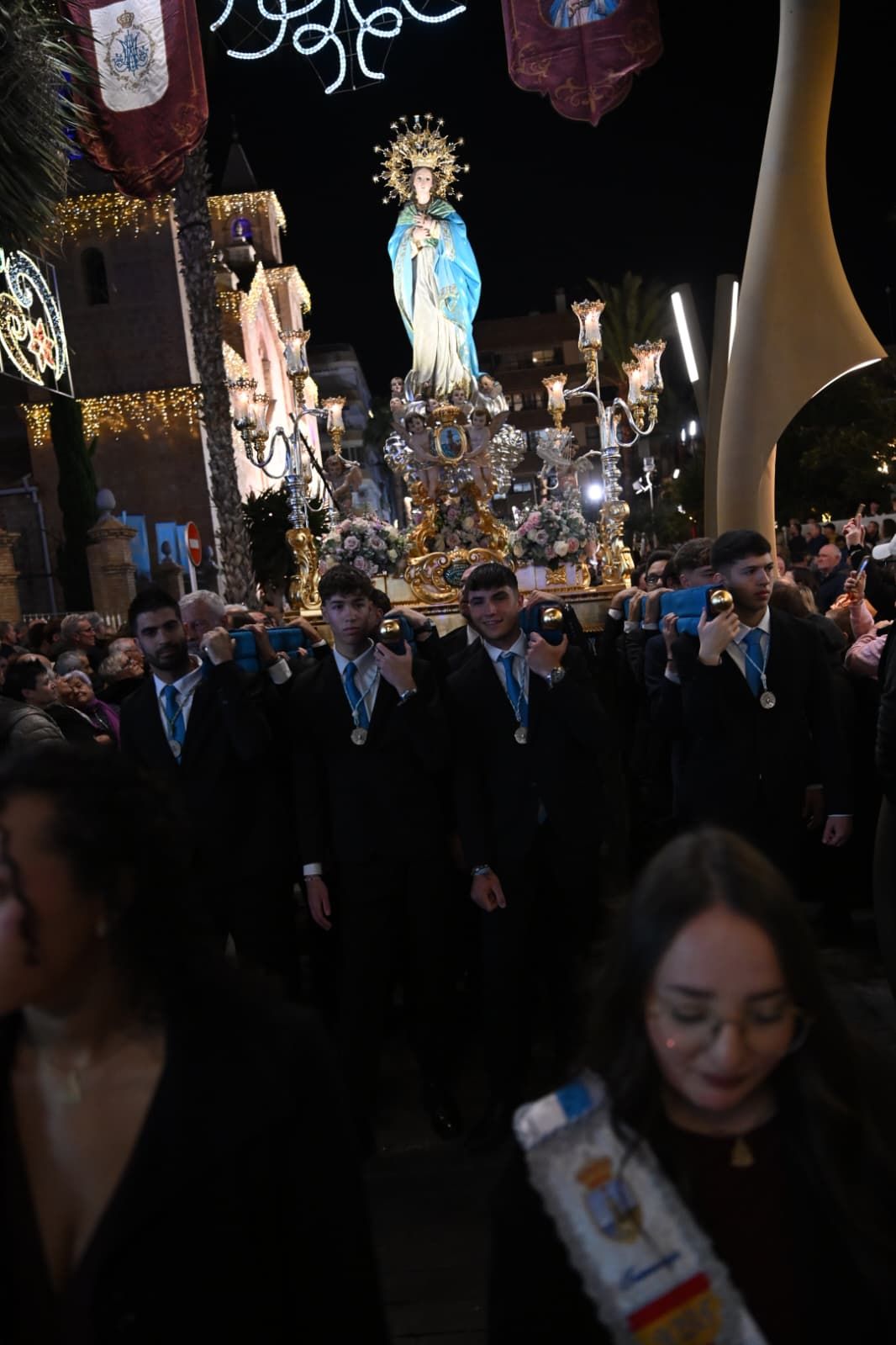 Así ha sido la procesión de La Purísima por las calles de Torrevieja