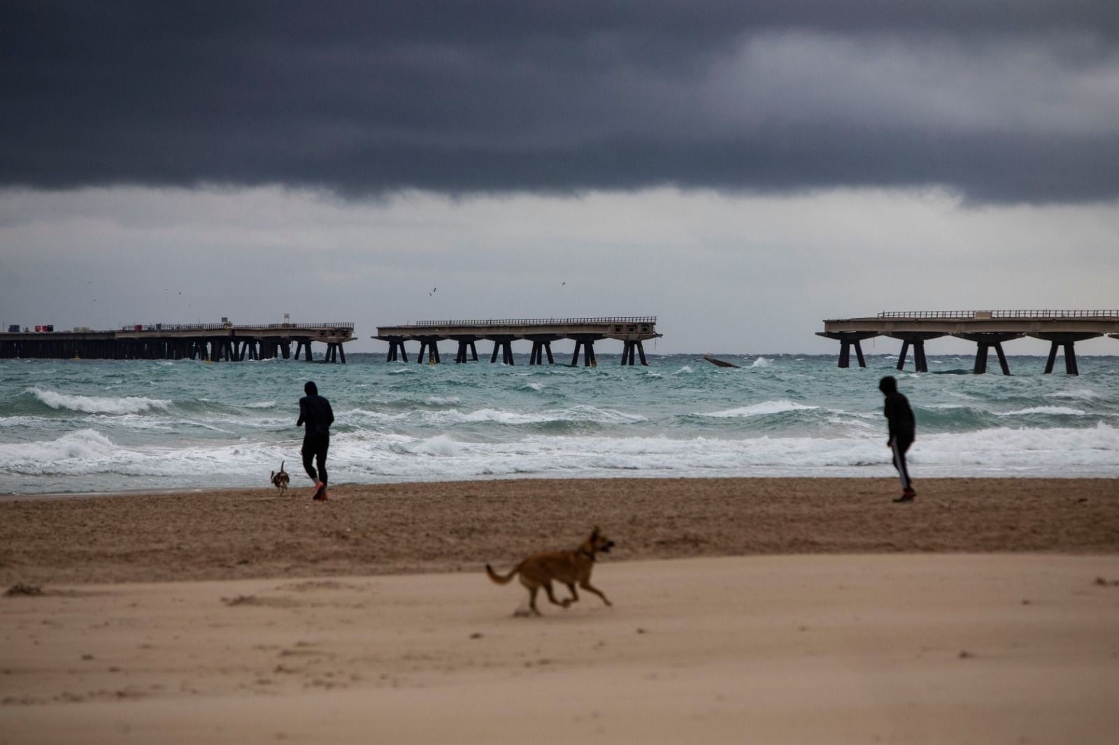 Vuelven las lluvias a València tras un fin de semana cálido