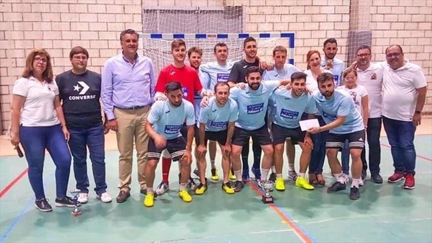 Serfinex gana el torneo de fútbol sala de la geta