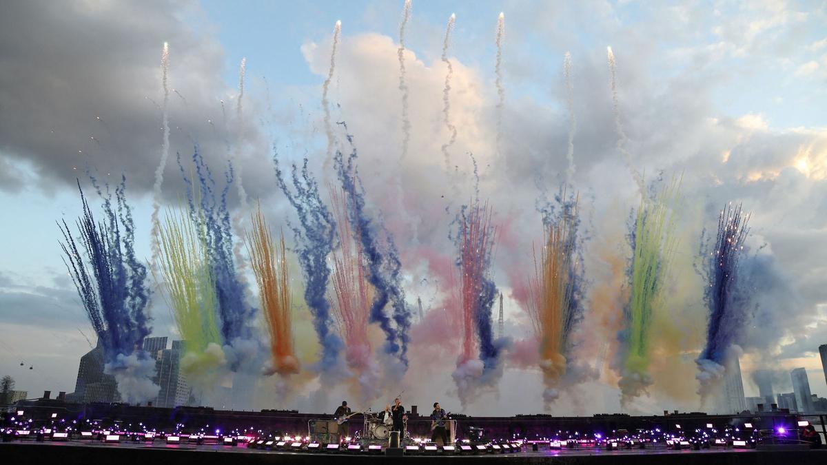 Actuación de Coldplay en el Brit Awards