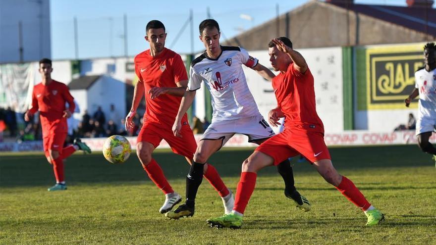 Partido clave para el Pozoblanco ante el Coria