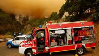 El incendio de Tenerife, descontrolado: ya son más de 3.200 hectáreas afectadas de ocho municipios