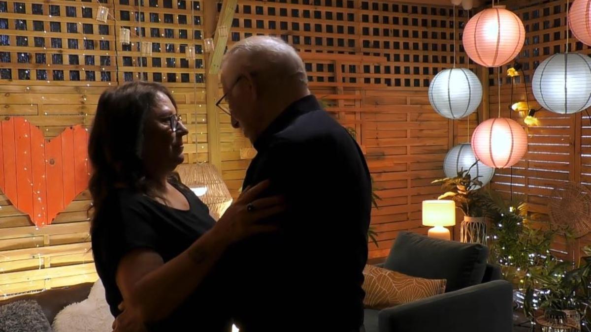 Josep y Encarna durante su estancia en el reservado del plató de 'First Dates'