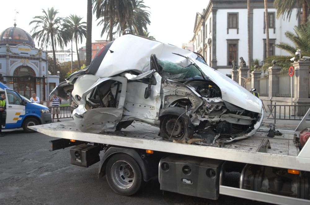 .ACCIDENTE. DE TRÁFICO EN LEON Y CASTILLO