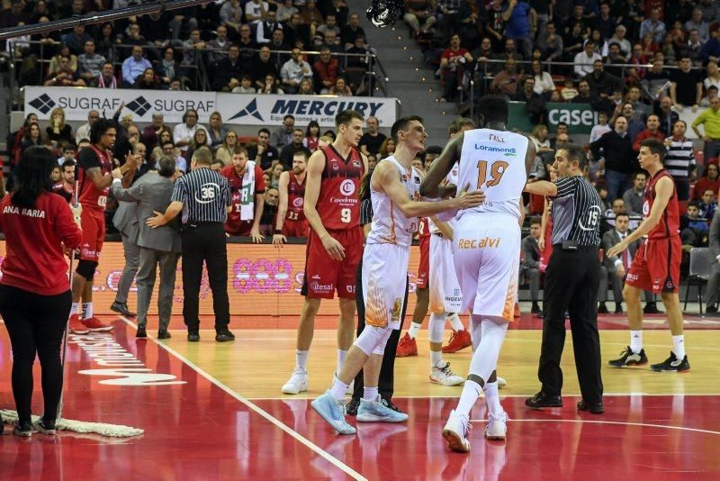 Partido entre el Casademont y el Baskonia