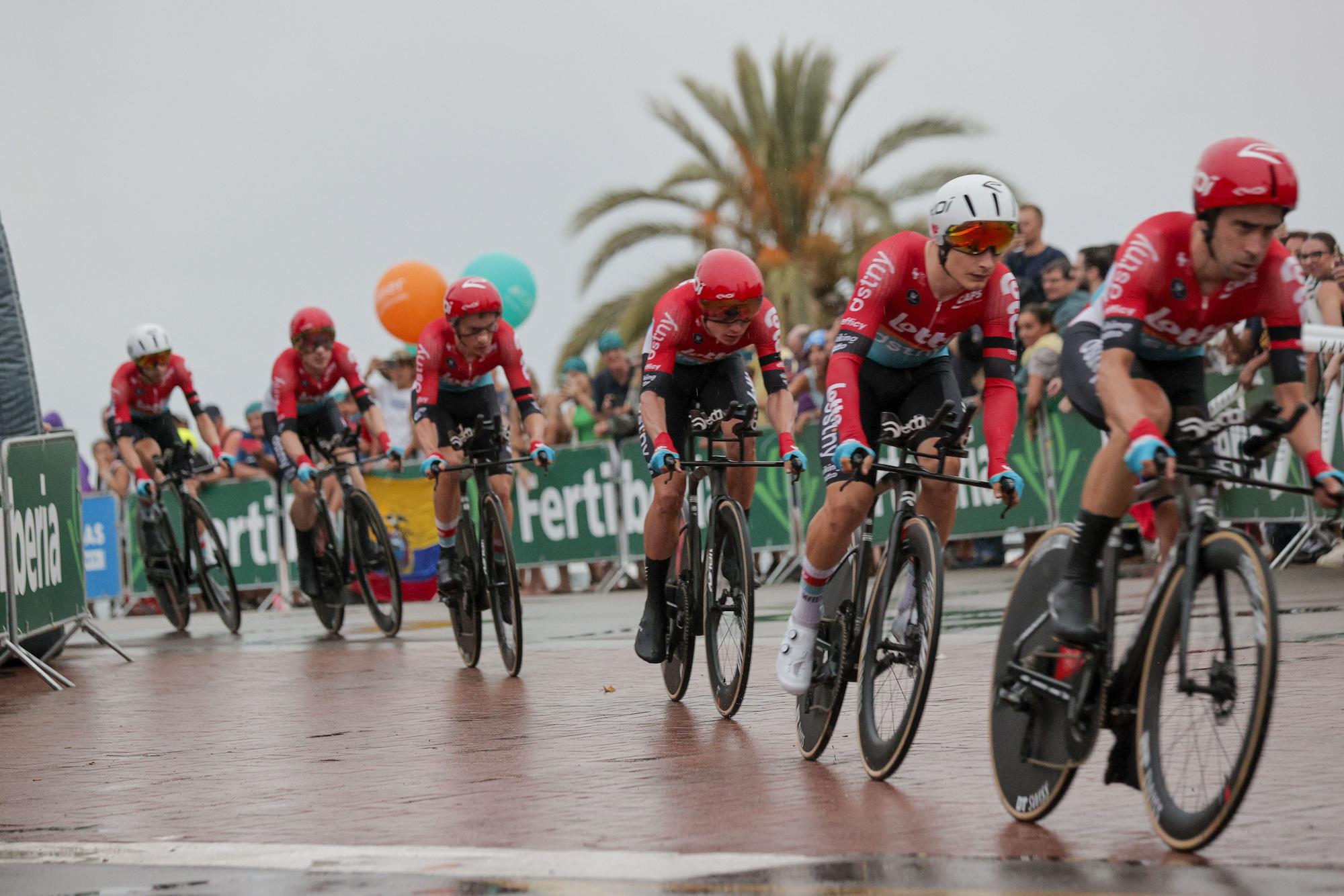 La etapa 1 del Vuelta a España 2023, en imágenes