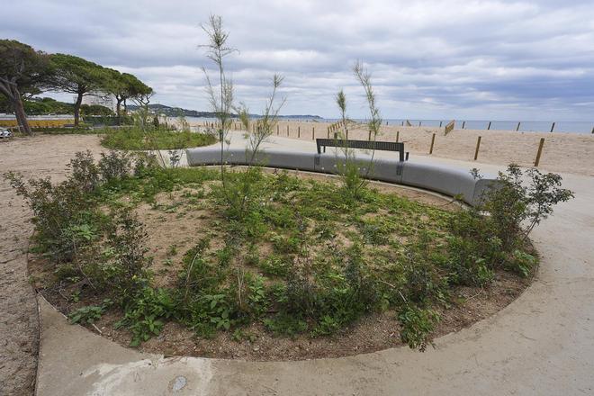 Les imatges de l'estrena del tram sud del passeig marítim de Platja d'Aro