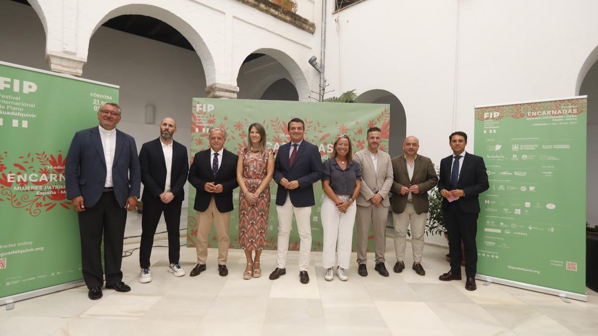 Representantes de las diferentes instituciones y administraciones que colaboran en la celebración del Festival Internacional de Piano.
