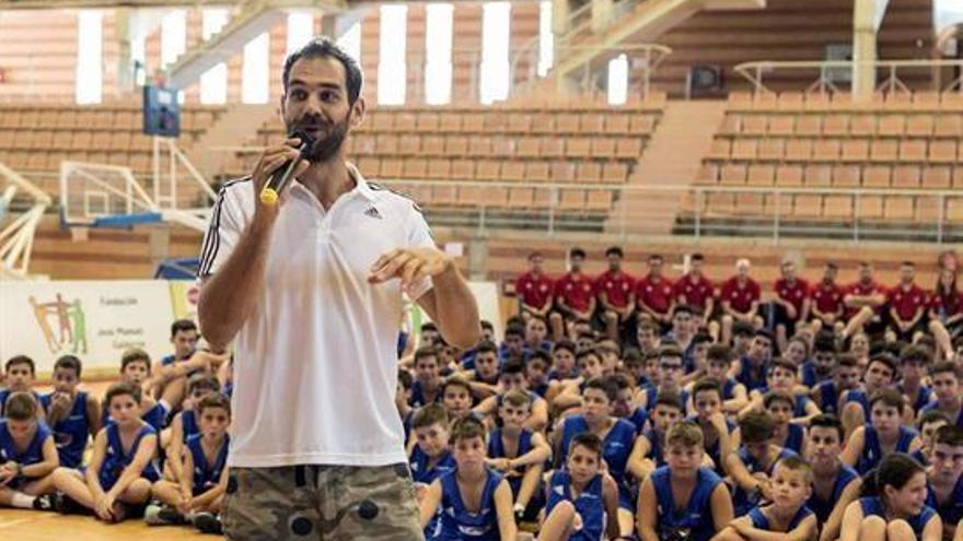 José Manuel Calderón jugará en los Cavs de LeBron James