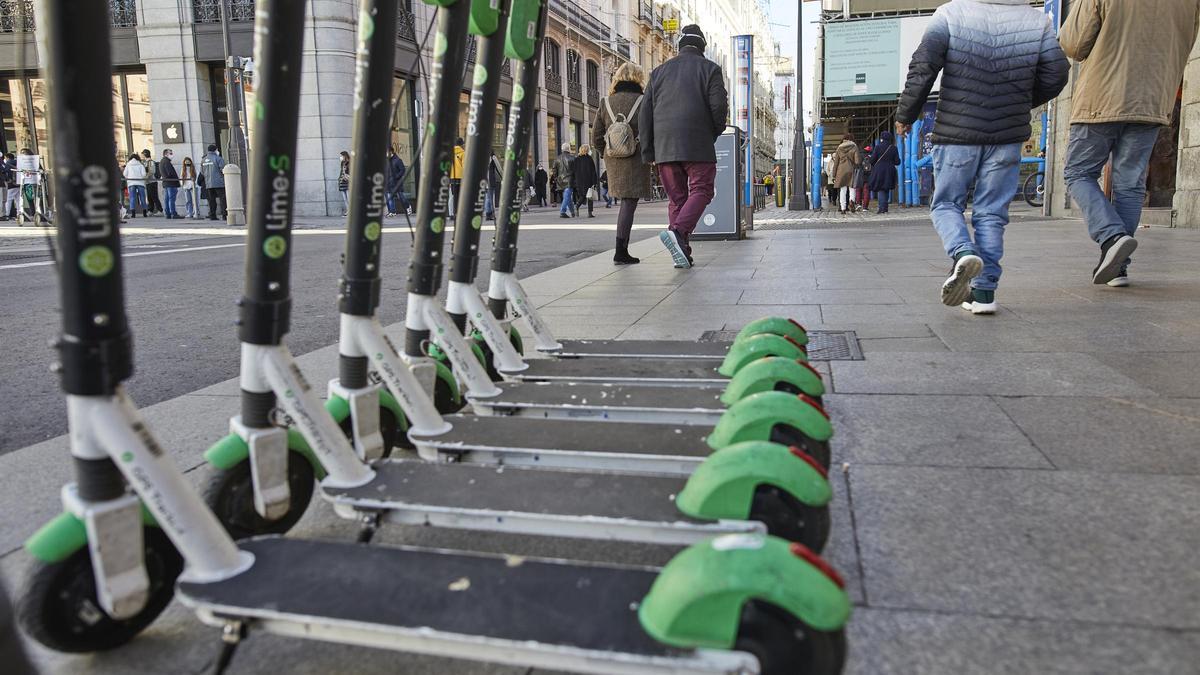 Patinetes eléctricos.