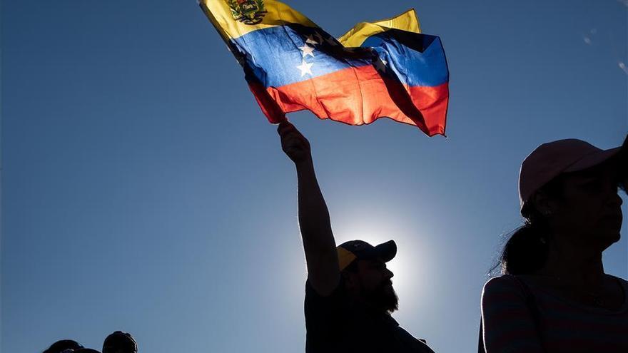 Angustia e incertidumbre entre los venezolanos en Extremadura tras la proclamación de Guaidó como presidente