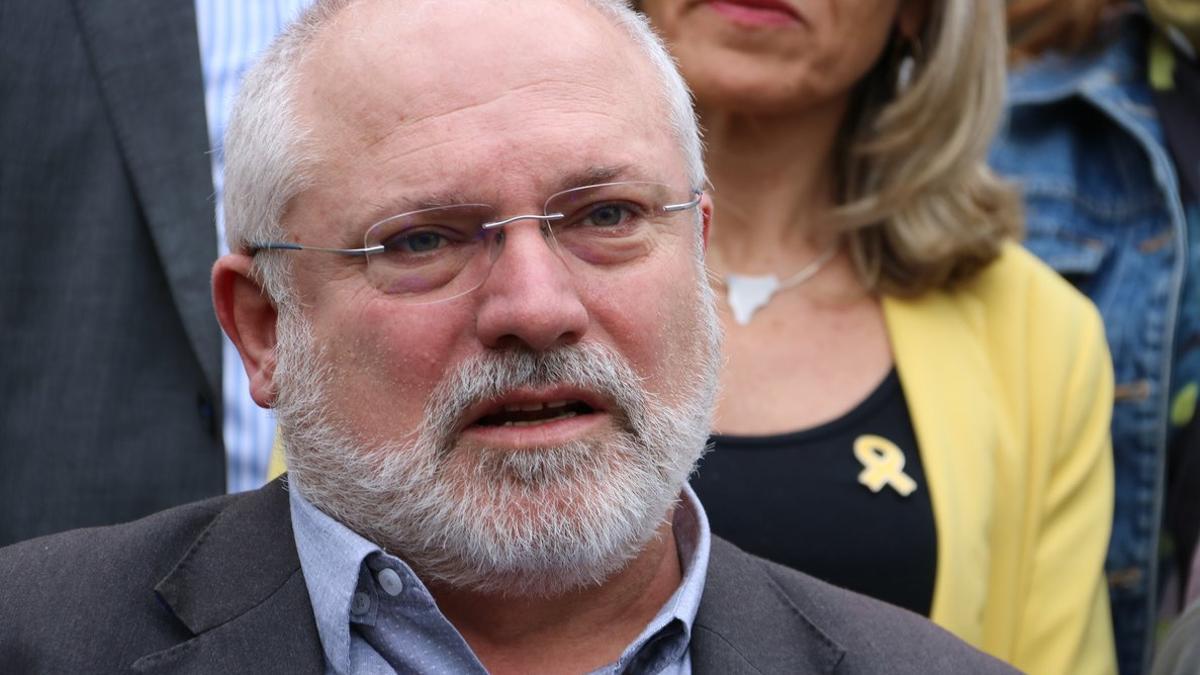 Lluís Puig durante la atención a los medios para presentar las candidaturas al Senado de Junts per Catalunya.