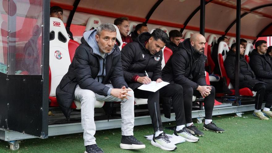 Óscar Cano, entrenador del Zamora CF tras ganar al Talavera: "Este equipo merece muchas alegrías"