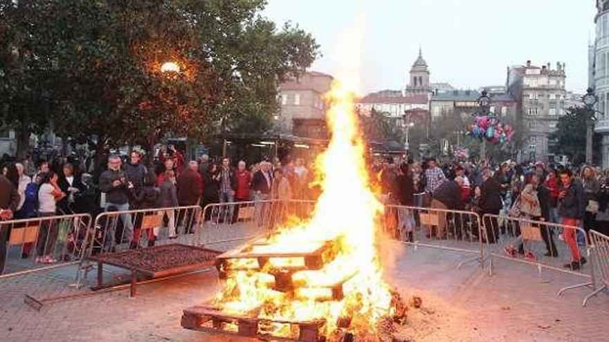 Magosto popular en la Alameda de Ourense. // Iñaki Osorio