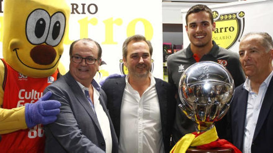 Alberto Abalde, en su presentación como jugador del Valencia Basket