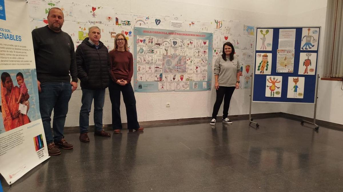 Inauguración en Arriondas de la exposición sobre los derechos de la infancia en colaboración con el Ayuntamiento, UNICEF y el C.P. Río Sella