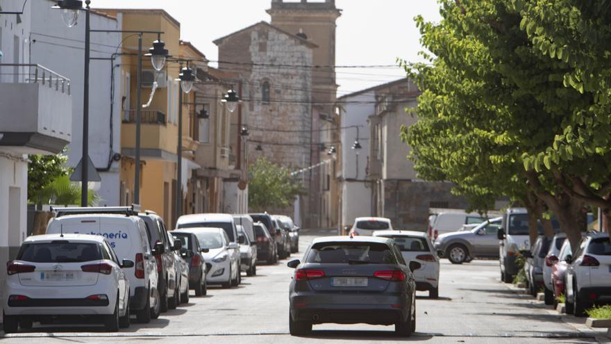 El 15 % de los vehículos matriculados en la Ribera ya supera los 25 años