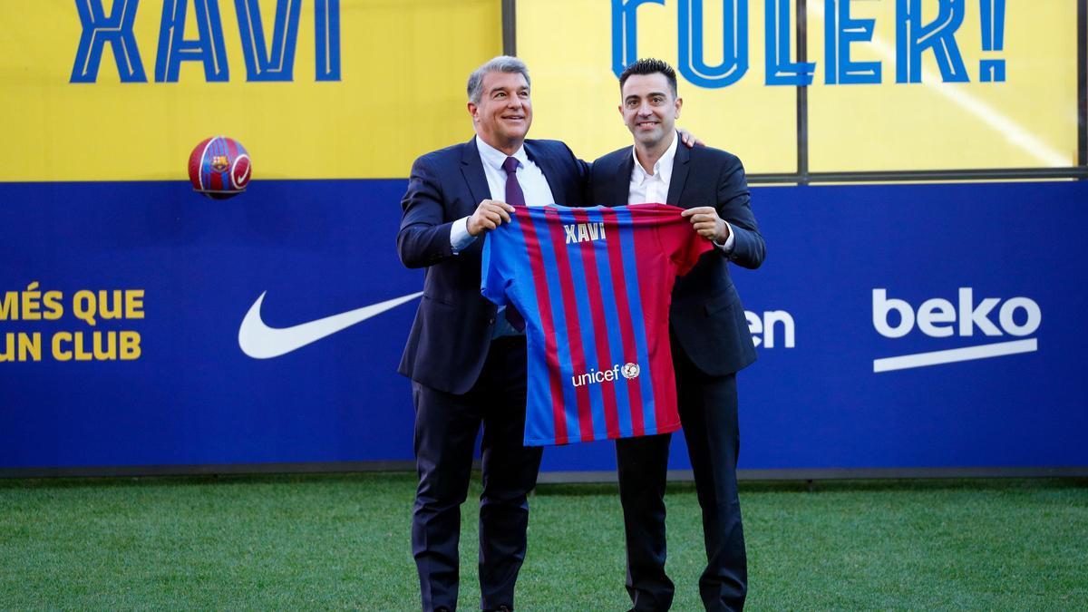 Xavi Hernandez presentation with FC Barcelona