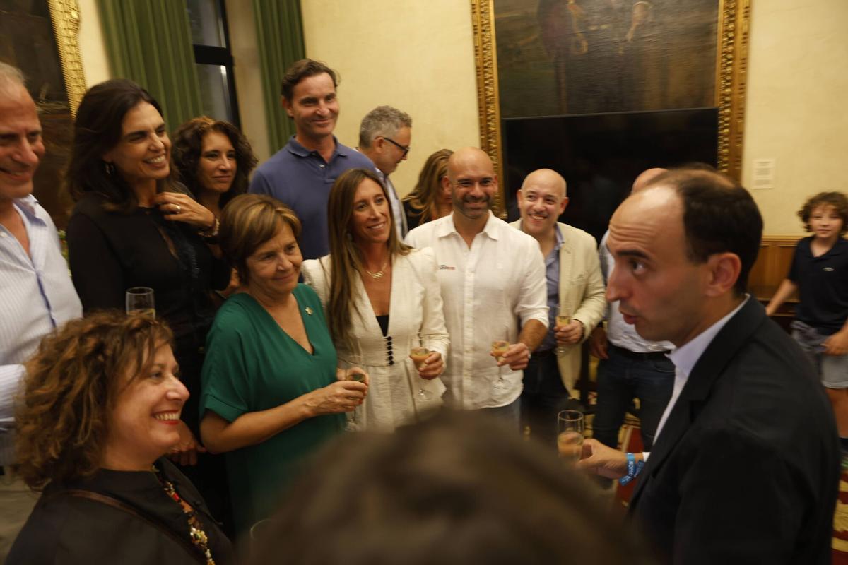 El pregón de Antón Meana para abrir la Semana Grande de Gijón, en imágenes El pregón de Antón Meana para abrir la Semana Grande de Gijón, en imágenes